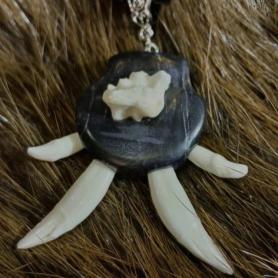 Подвеска клыки и зубы Барсука